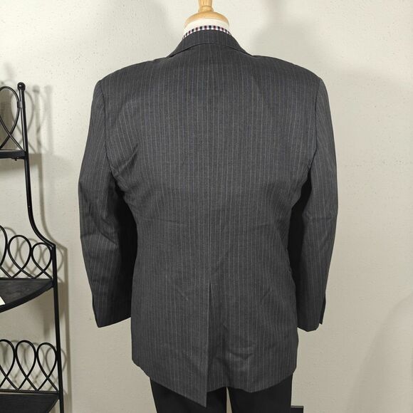 Lauren Ralph Lauren Men's Sport Coat Blazer Two Button Gray Striped Wool 42R - Picture 11 of 14